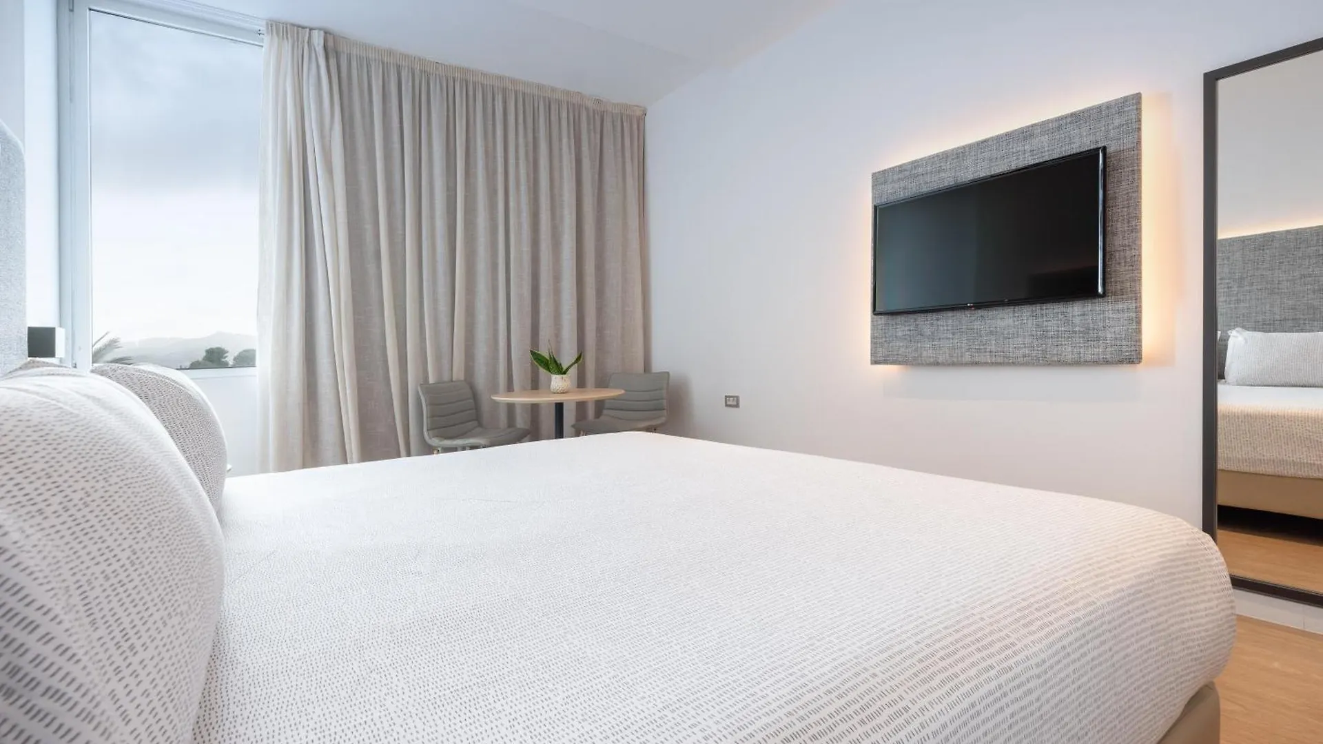 Hotel Innside By Melia Barcelona Aeropuerto El Prat de Llobregat