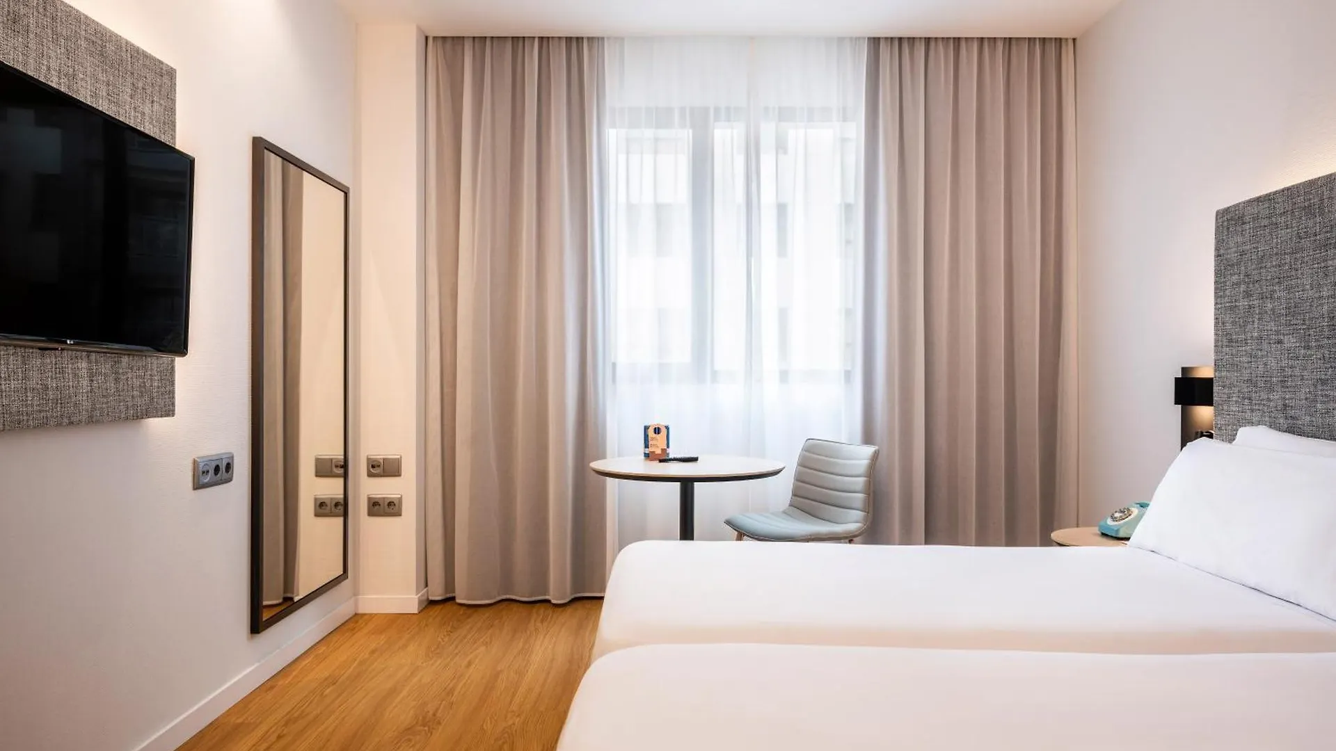 אל פראט דה לוברגאט Innside By Melia Barcelona Aeropuerto 4*, אל פראט דה לוברגאט ספרד