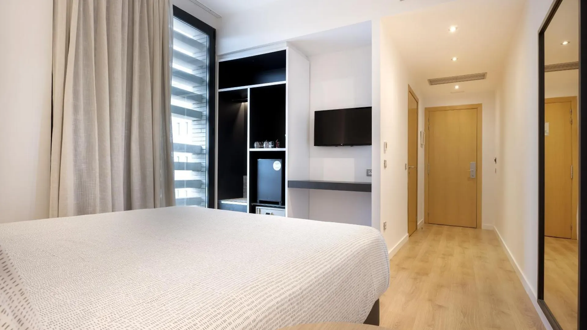 אל פראט דה לוברגאט Innside By Melia Barcelona Aeropuerto 4*, אל פראט דה לוברגאט ספרד